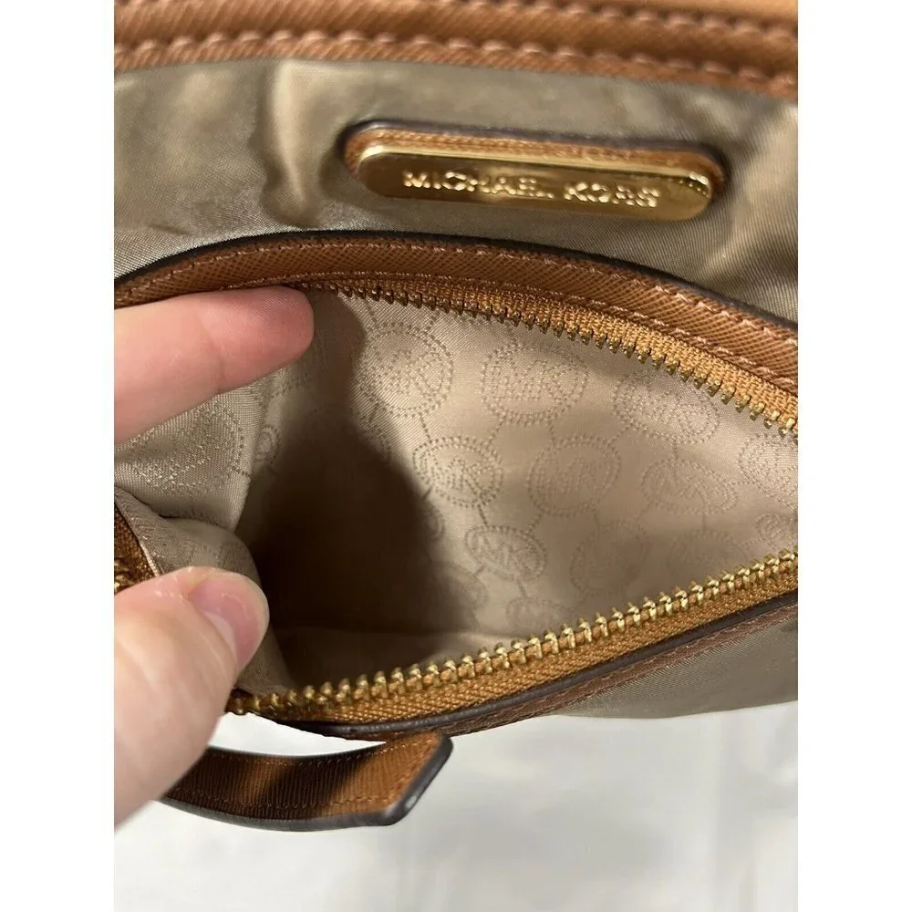 Michael Kors crossbody